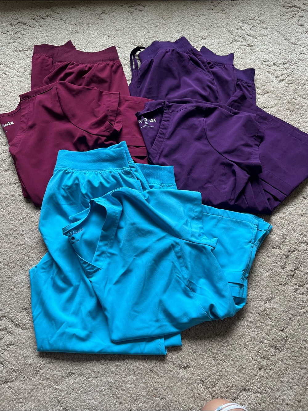Uniform advantage easy stretch scrubs